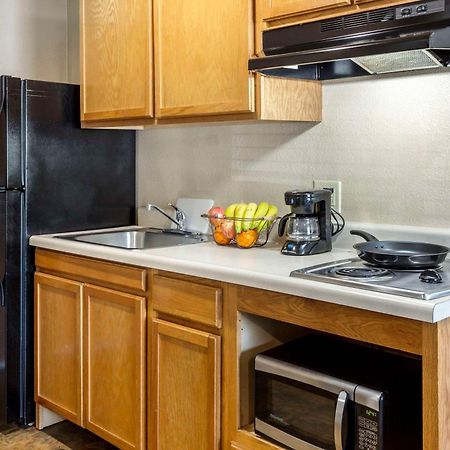 Edmondson Woodspring Suites Raleigh Garner מראה חיצוני תמונה