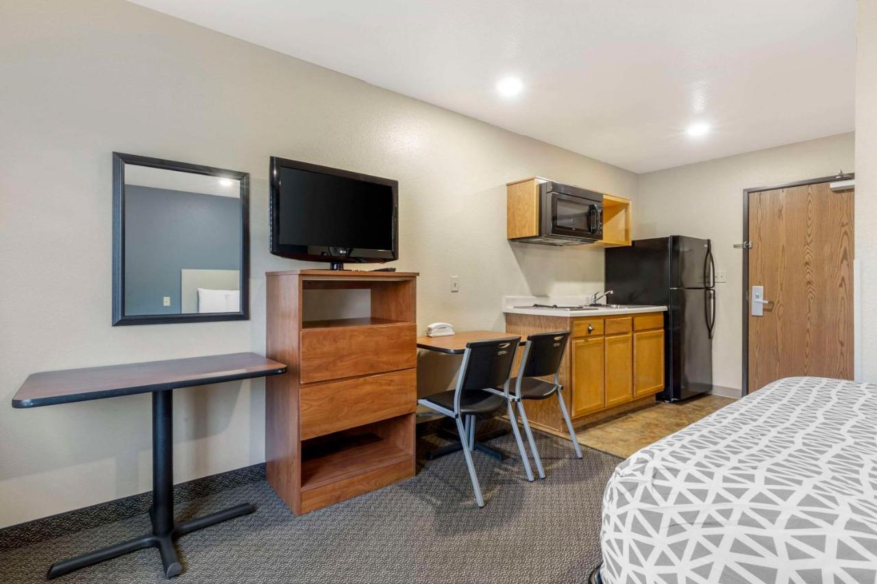 Edmondson Woodspring Suites Raleigh Garner מראה חיצוני תמונה