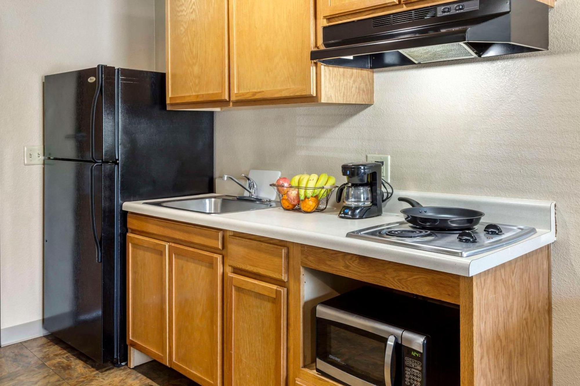 Edmondson Woodspring Suites Raleigh Garner מראה חיצוני תמונה